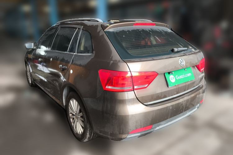 Used Volkswagen Gran Lavida 2013 1.6L Automatic Comfort Model
