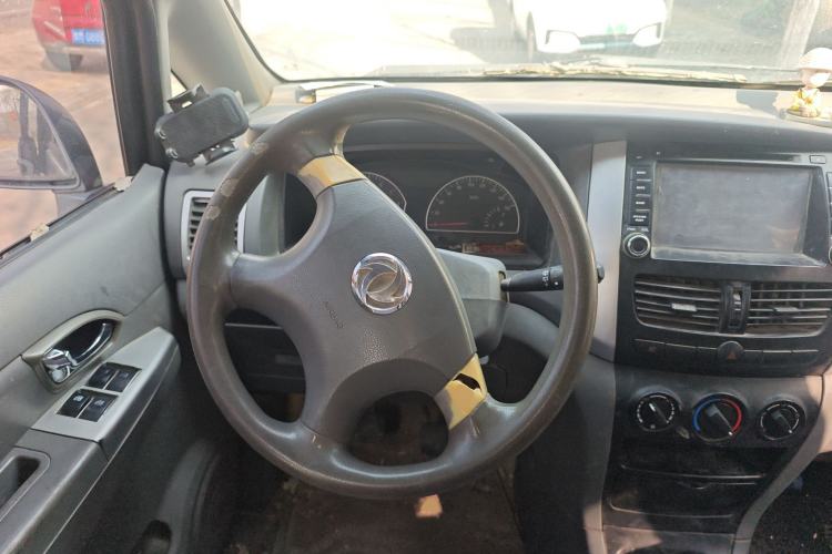 Used Dongfeng Shuaike 2011 1.6L Manual Comfort 7-Seater
