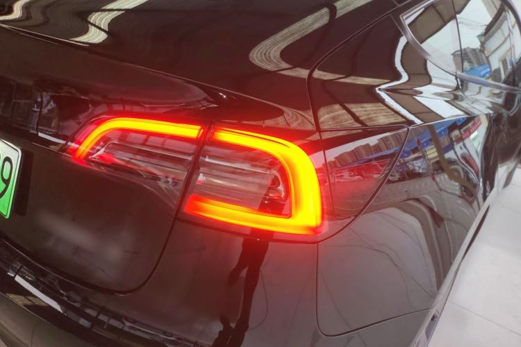 Used Tesla Model 3 2022 Rear-Wheel-Drive Version