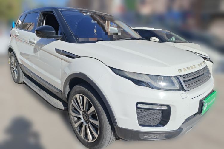 Used Land Rover Range Evoque 2018 240 PS SE Smart Brilliance Edition Front Right 45 Deg