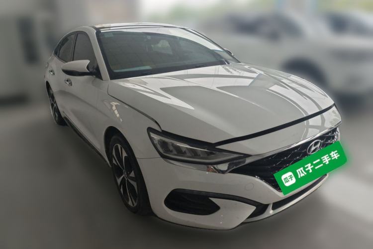 Used Hyundai Lafesta 2021 280TGDi GLX Elite Edition Front Right 45 Deg