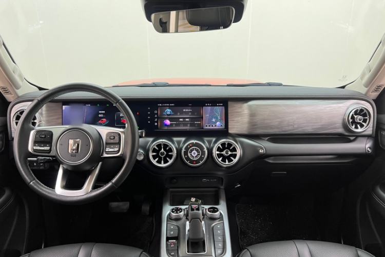 Used Tank 300 2021 City Edition 2.0T—Truly Stylish