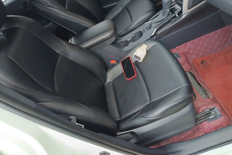 Used Toyota FRONTLANDER 2024 2.0L CVT Elite Edition Right Front Seat