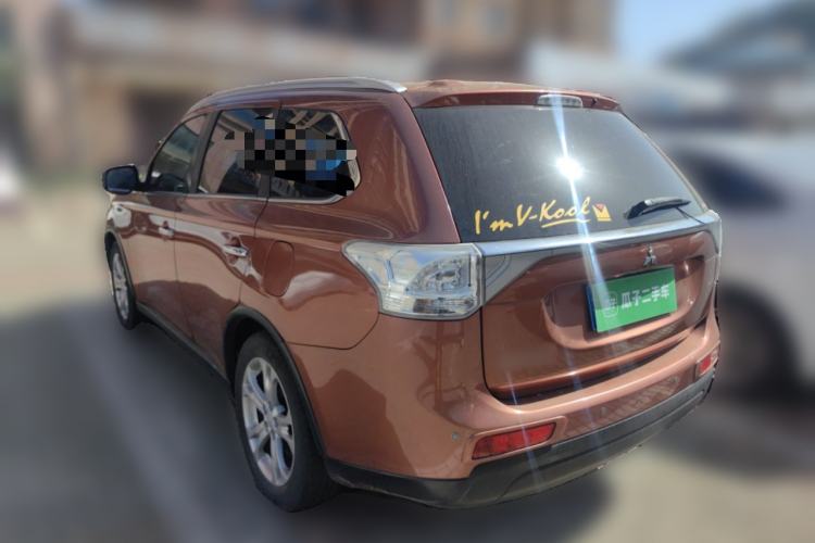 Used Mitsubishi Outlander 2014 2.4L 4x4 Deluxe Value Edition 5 Seats
