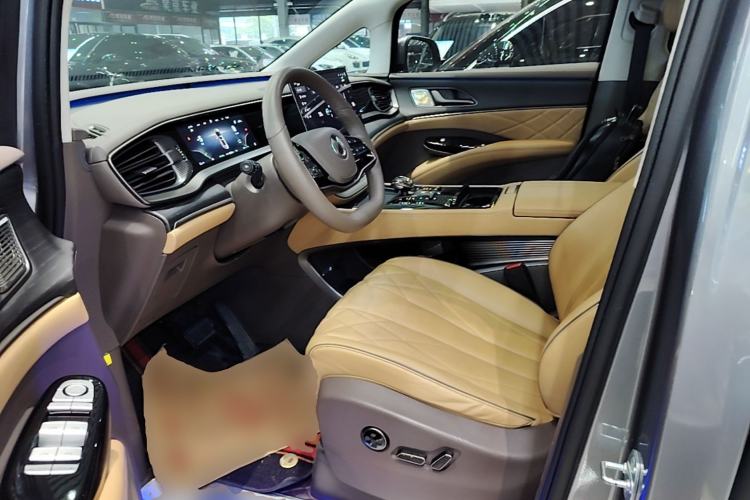 Used Denza D9 2022 DM-i 970 Four-Wheel Drive Flagship Model