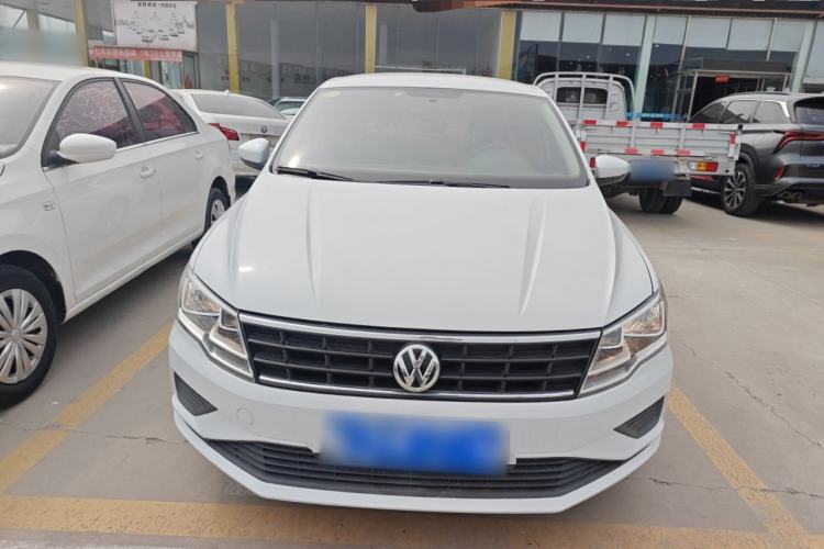 Used Volkswagen Jetta 2019 Dream Edition 1.4L Manual Fashion Version Front