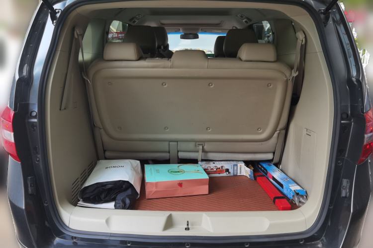 Used Buick GL8 2018 28T Luxury Model China VI Standard
