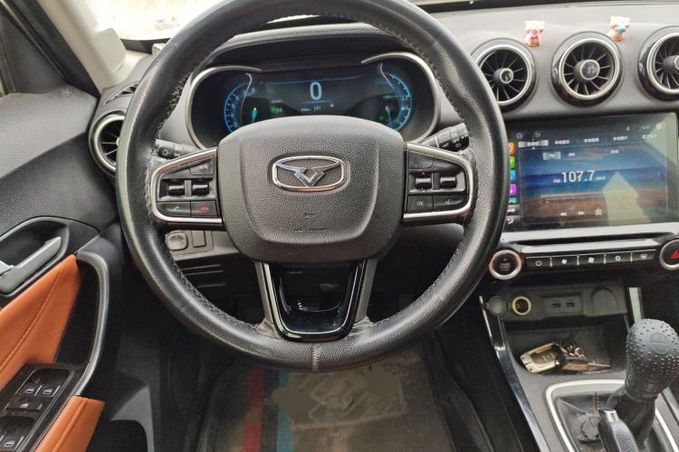 Used Cowin X3 2017 1.6L Manual Enthusiast Edition China V Standard Steering Wheel