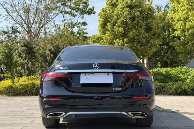 Used Mercedes-Benz E-Class 2021 E 300 L Sporty and Stylish Model
