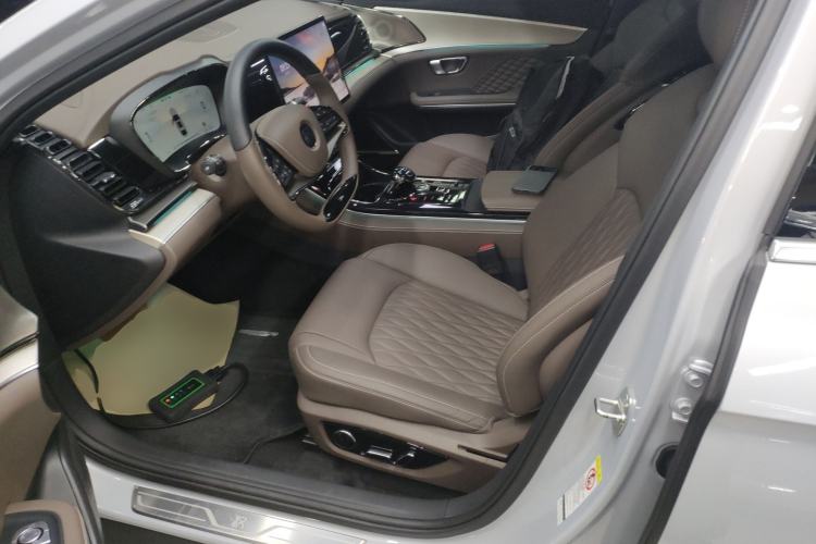 Used BYD Han 2024 EV Glory Edition 506KM Front-Wheel-Drive Premium Model