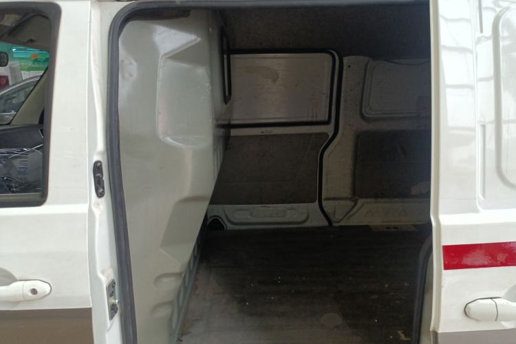 Used Jinbei New Hiace X30L 2019 1.5L Cargo Van Wealth Edition China VI SWC15M Left Rear Seat