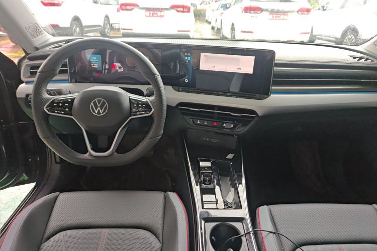 Used Volkswagen Lamando 2024 Lavida L 280TSI DSG Cool & Spicy Edition
