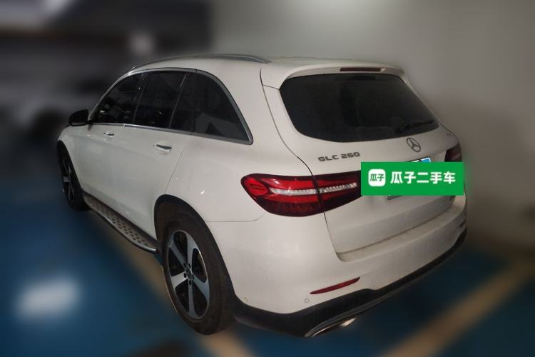 Used Mercedes-Benz GLC 2018 GLC 260 4MATIC Luxury Model