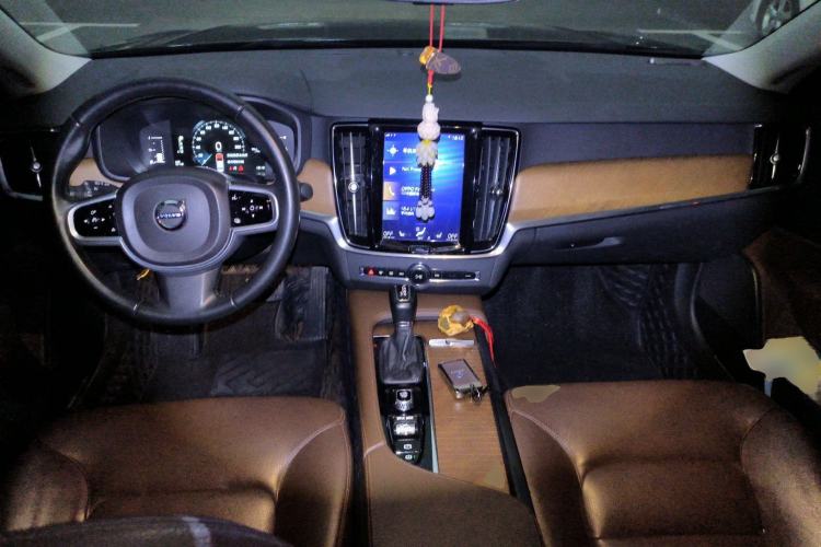 Used Volvo S90 2018 T5 Zhiyuan Edition

