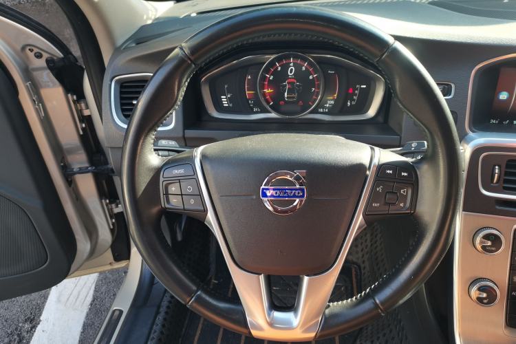 Used Volvo S60 2017 S60L T4 Smart Range Edition