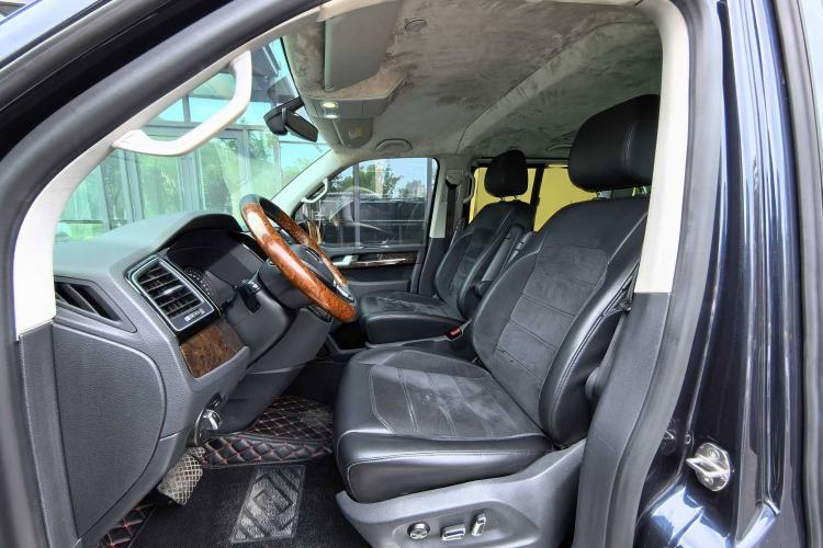 Used Volkswagen Multivan 2018 2.0 TSI Two-Wheel-Drive Luxury Edition 7 Seats