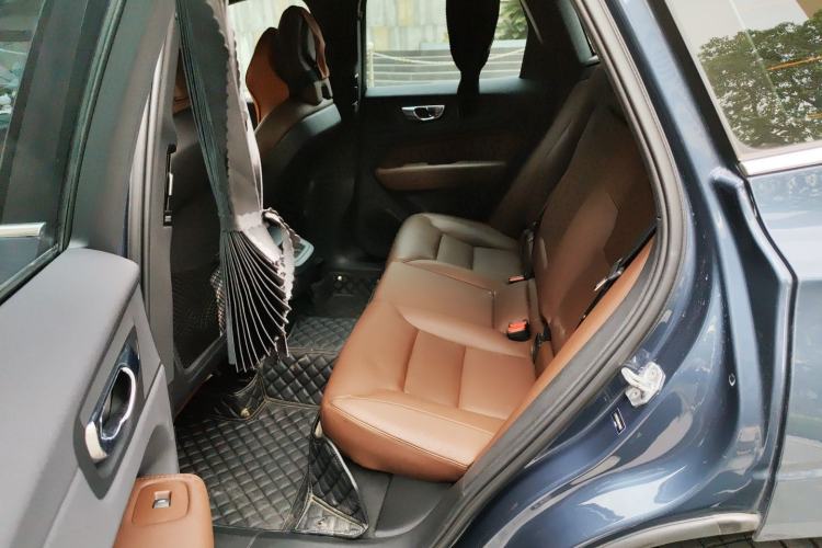 Used Volvo XC60 2021 T5 4x4 Smart Luxury Edition