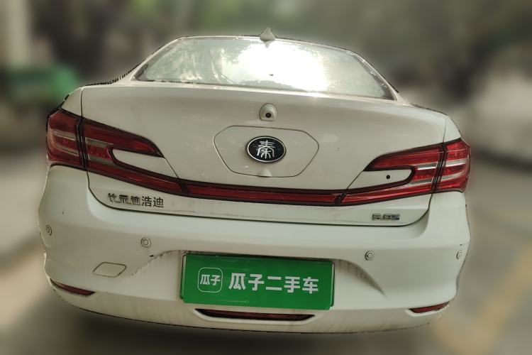 Used BYD Qin New Energy 2017 1.5T Luxury Model Rear