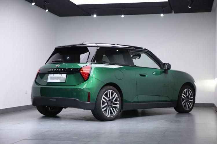 Used MINI Electric MINI COOPER 2024 456km COOPER E Classic Edition
