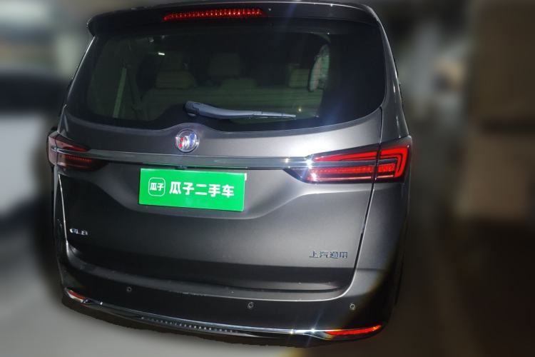 Used Buick GL8 2023 Facelifted Land Cruiser Executive Luxury Version