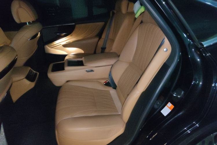 Used Lexus LS 2021 500h Luxury Edition
