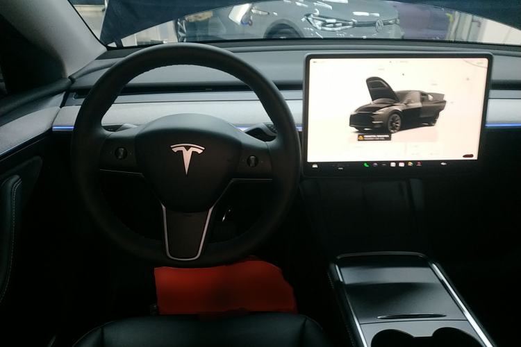 Used Tesla Model Y 2022 Rear-Wheel-Drive Version