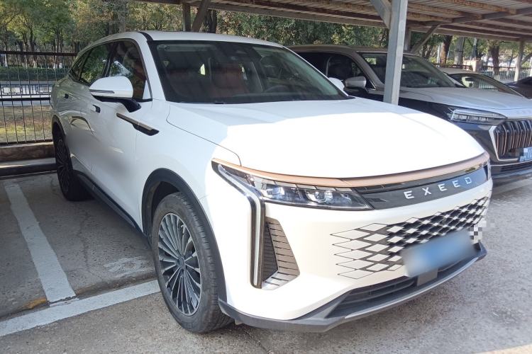 Used EXEED Stellar 2023 400T Two-Wheel Drive Comfort Flyfish Edition