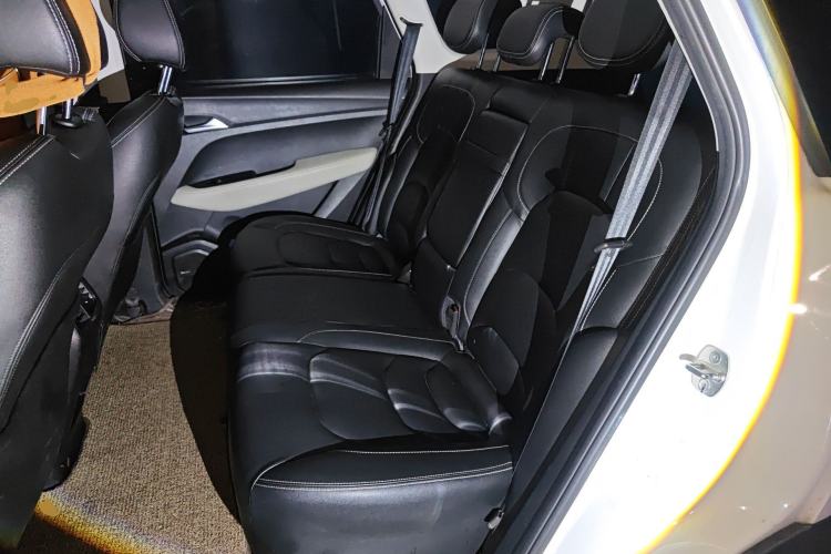 Used Baojun 530 2019 1.5T CVT Luxury Model China VI Emission Standard
