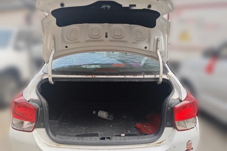 Used Hyundai Verna (older generation) 2017 1.4L Manual Refreshed Version China V Standard
