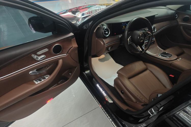 Used Mercedes-Benz E-Class 2021 Facelift E 260 L
