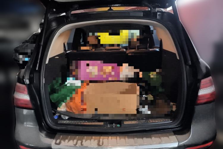 Used Mercedes-Benz M-Class 2015 ML 400 4MATIC Dynamic Model Trunk