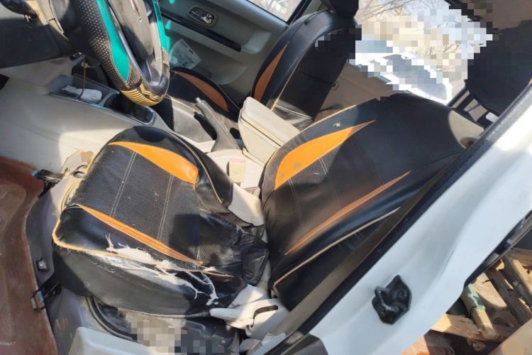 Used Jinbei New Hiace X30L 2016 1.5L Wealth Edition DLCG14 Left Front Seat