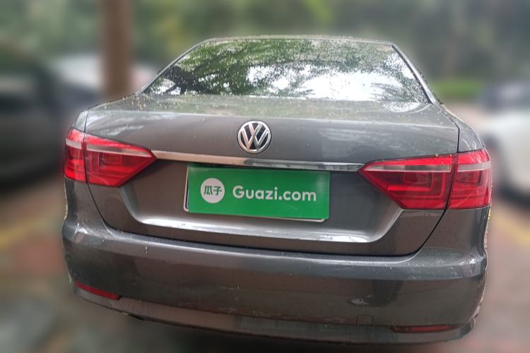 Used Volkswagen Lavida 2013 Revised Classic 1.6L Manual Fashion Edition Rear