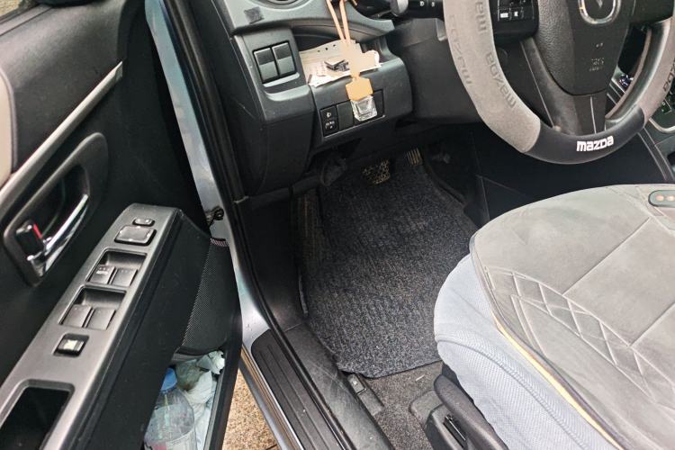 Used Mazda 5 2011 2.0L Automatic Comfort Edition Driver Seat