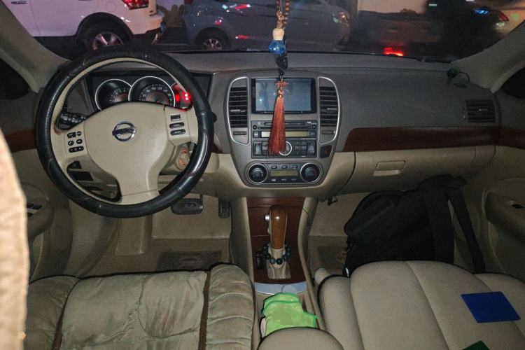 Used Nissan Sylphy 2009 2.0XL CVT Tech Edition Center Console