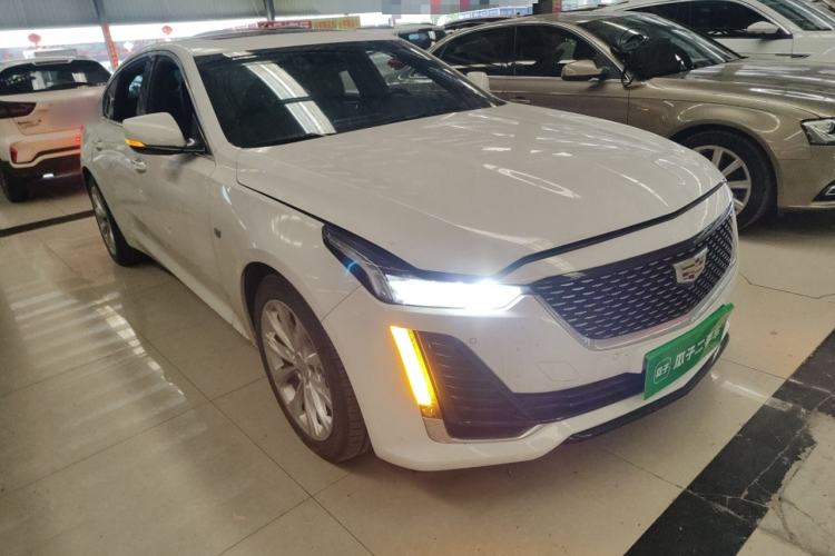 Used Cadillac CT5 2022 28T Luxury Version (Standard Edition) Front Right 45 Deg