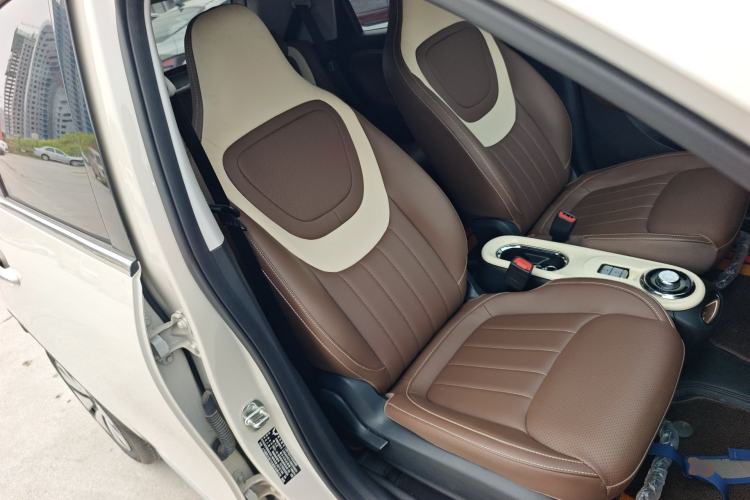 Used Wuling Bingo 2023 333 km Enjoyment Version
