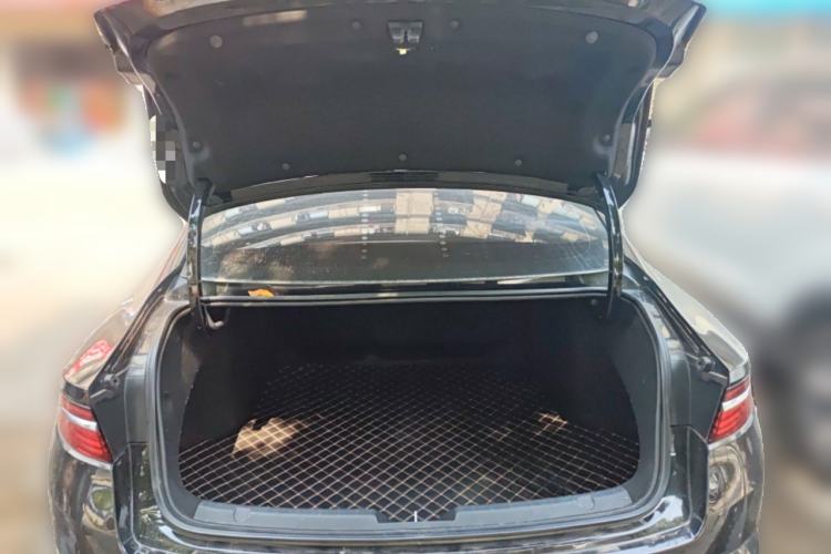 Used Geely Auto Preface 2023 2.0TD Luxury Version Trunk