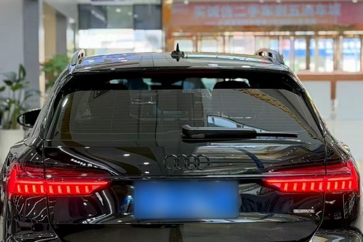 Used Audi A6 2022 allroad quattro Explorer 55 TFSI Prestige Off-Road Model
