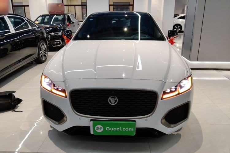 Used Jaguar XFL 2024 2.0T P300 Four-Wheel Drive Flagship Sport Gold Edition