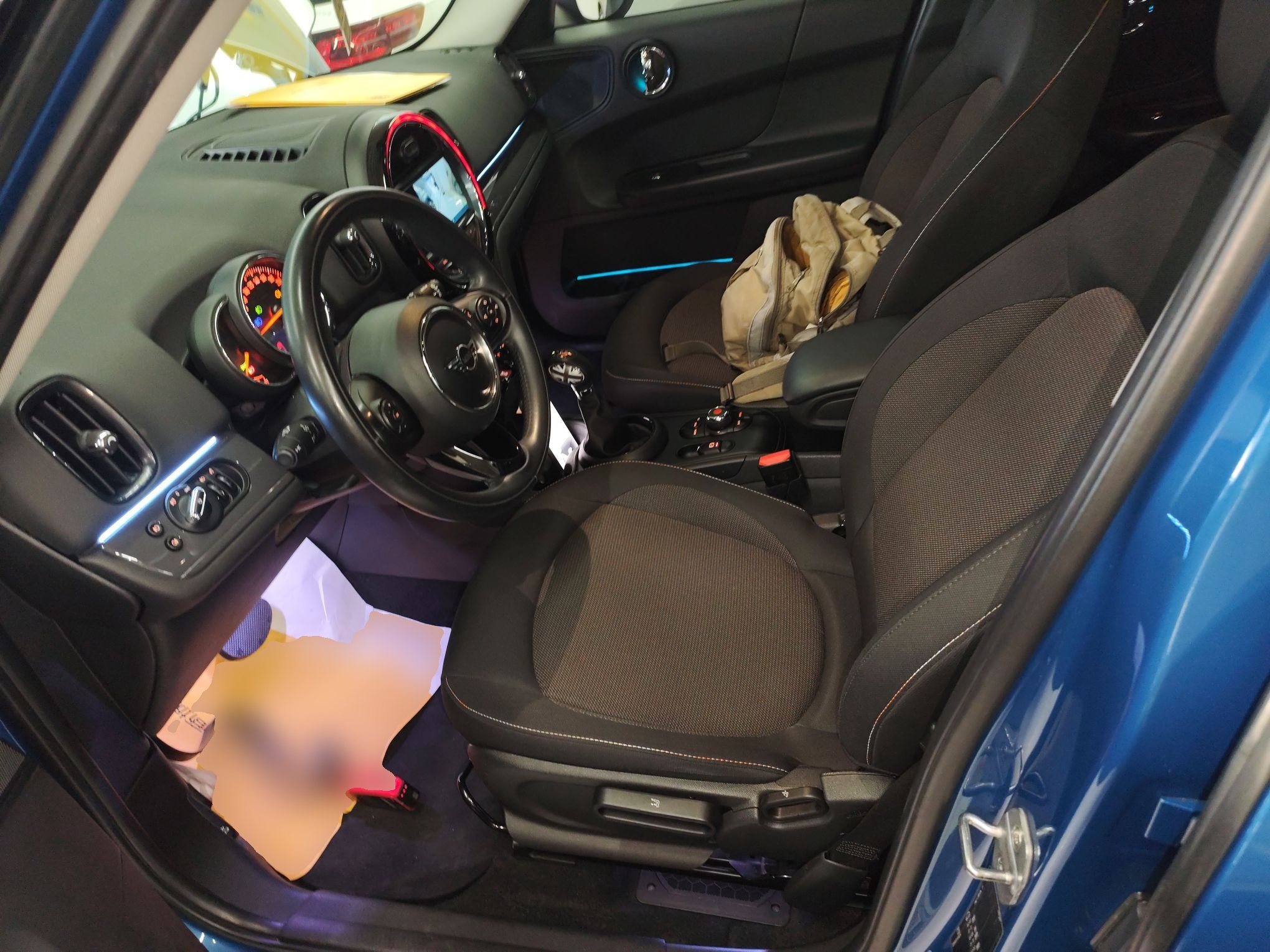Interior delantero