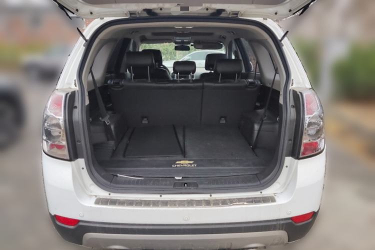 Used Chevrolet Captiva 2014 2.4L 4x4 Flagship Edition 7 Seats