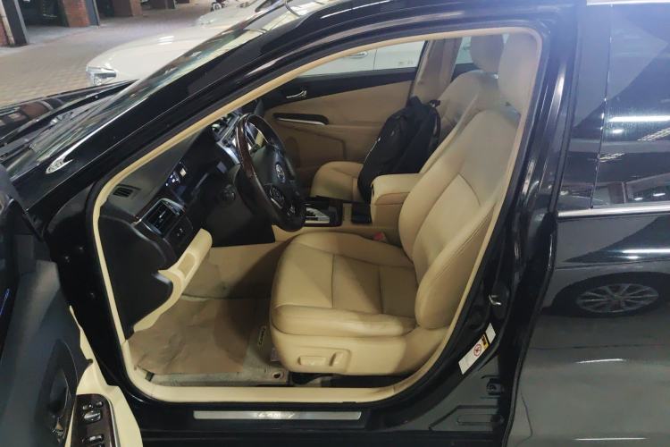 Used Toyota Camry 2015 2.5G Luxury Navigation Edition Left Front Seat