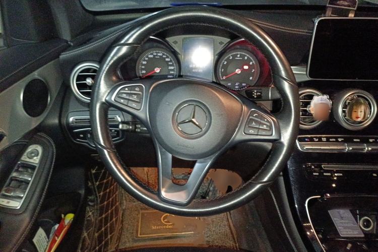 Used Mercedes-Benz GLC 2019 GLC 200 4MATIC Steering Wheel