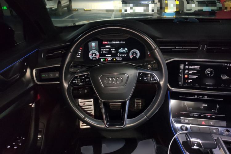 Used Audi A6L 2022 40 TFSI Luxury Dynamic Model Steering Wheel