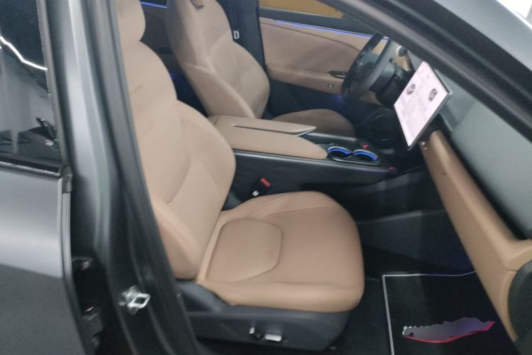 Used ARCFOX Alpha T5 2025 520 MAX
