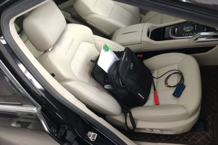 Used Zotye T700 2017 1.8T Dual-Clutch Prestige Model
