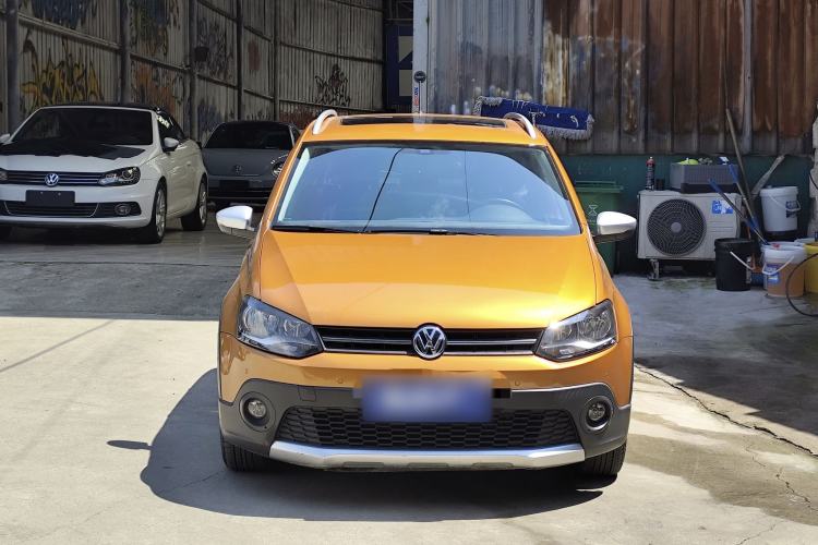 Used Volkswagen Polo 2014 1.6L Cross Polo Automatic Exterior 5