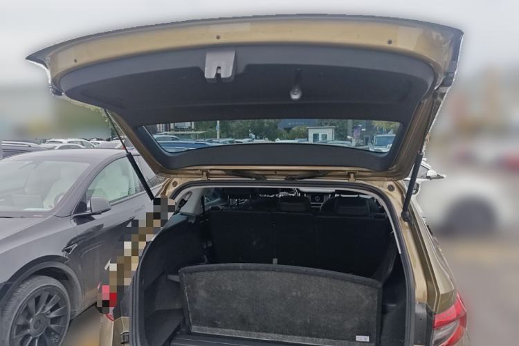 Used Skoda Kodiaq 2017 TSI330 7-Seater Two-Wheel-Drive Luxury Edition Trunk