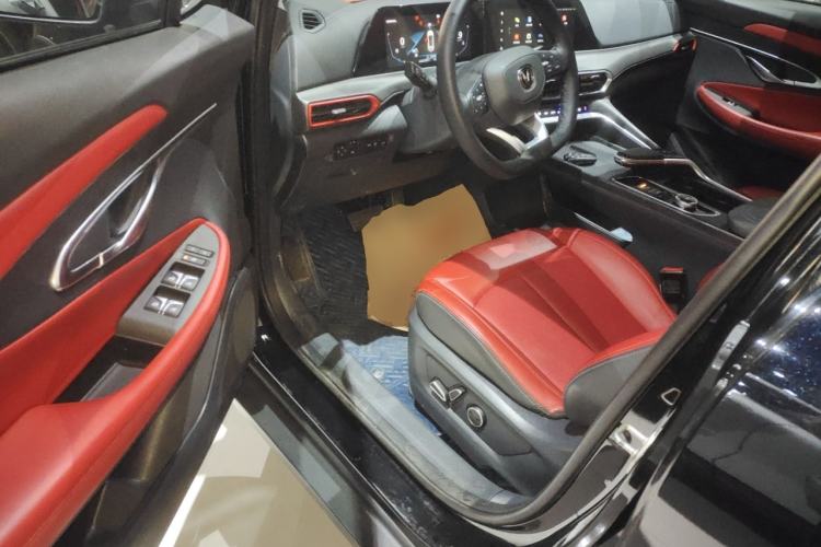 Used Changan UNI-T 2020 1.5T Flagship Version